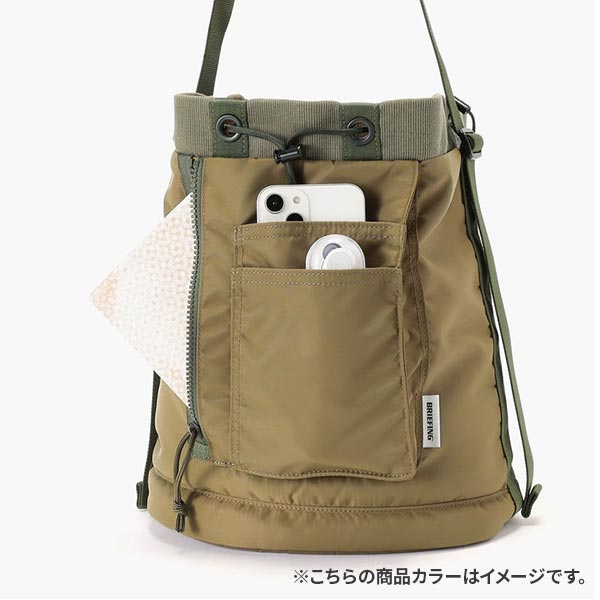 フロントポケット