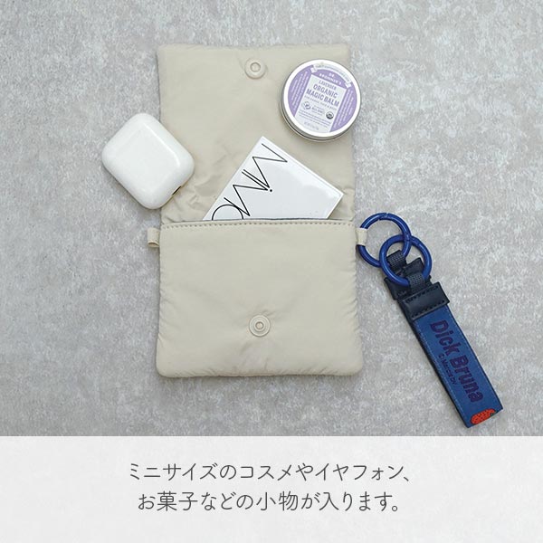 ディックブルーナ パフチャームミニポーチ