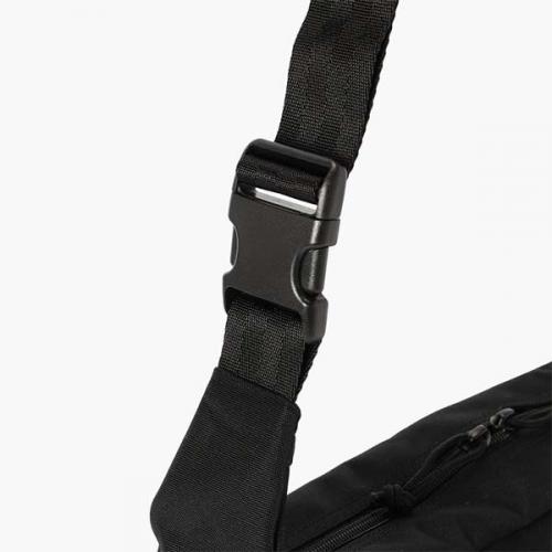 BRIEFING MULTI SHOULDER M MW ブリーフィング マルチショルダーMサイズ ショルダーバッグ PC収納 14インチ A4サイズ ビジネス カジュアル 通勤 通学 BRA261L04